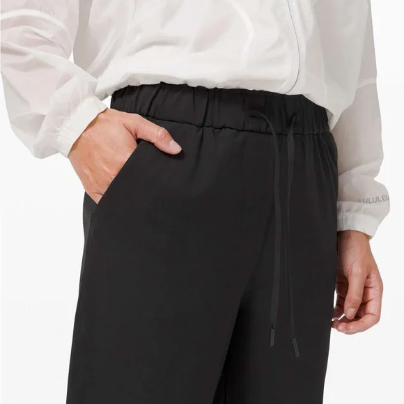 Lululemon Keep Moving 7/8 Pant, Black, Size 16 - Picture 3 of 6
